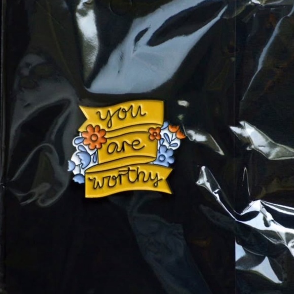 Pack of 5 Beautiful Brand New Self Love/Floral Enamel Pins - Picture 3 of 5